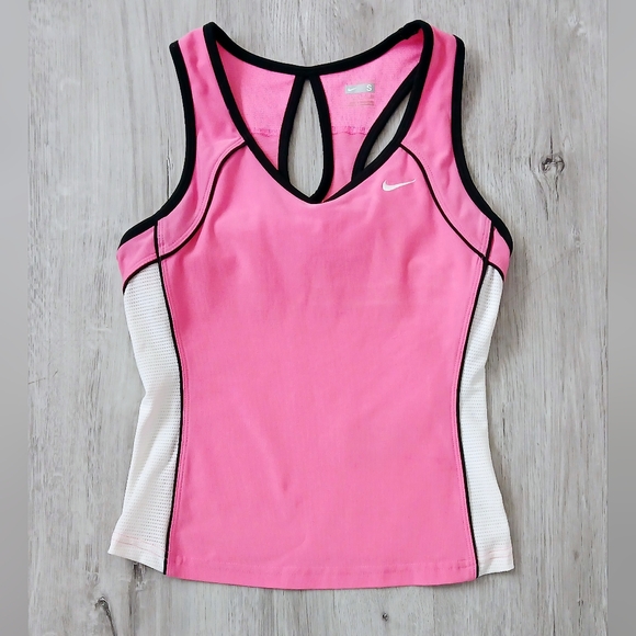 Nike Tops - Nike Dri-Fit Performance Athletic Racerback Tank with Built in Sports Bra Small